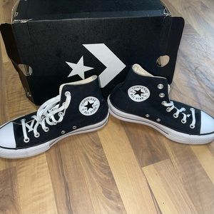 Womens Converse Chuck Taylor